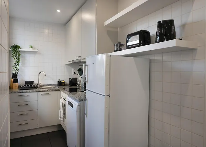 Poveiros Terrace - 3br Downtown With Ac *